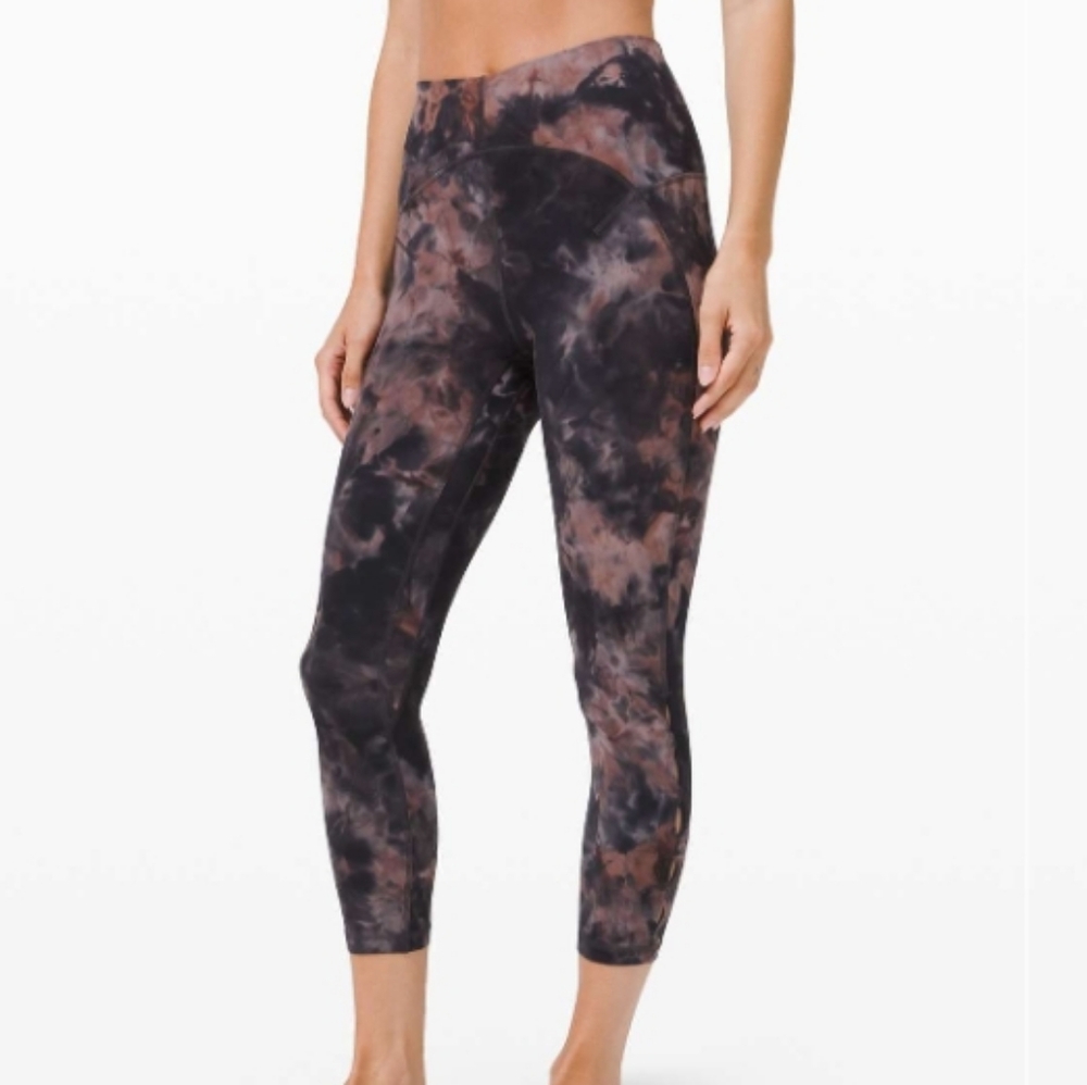 Lululemon Unlimit Crop *Keyhole
